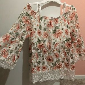 No boundaries NWOT off shoulder top